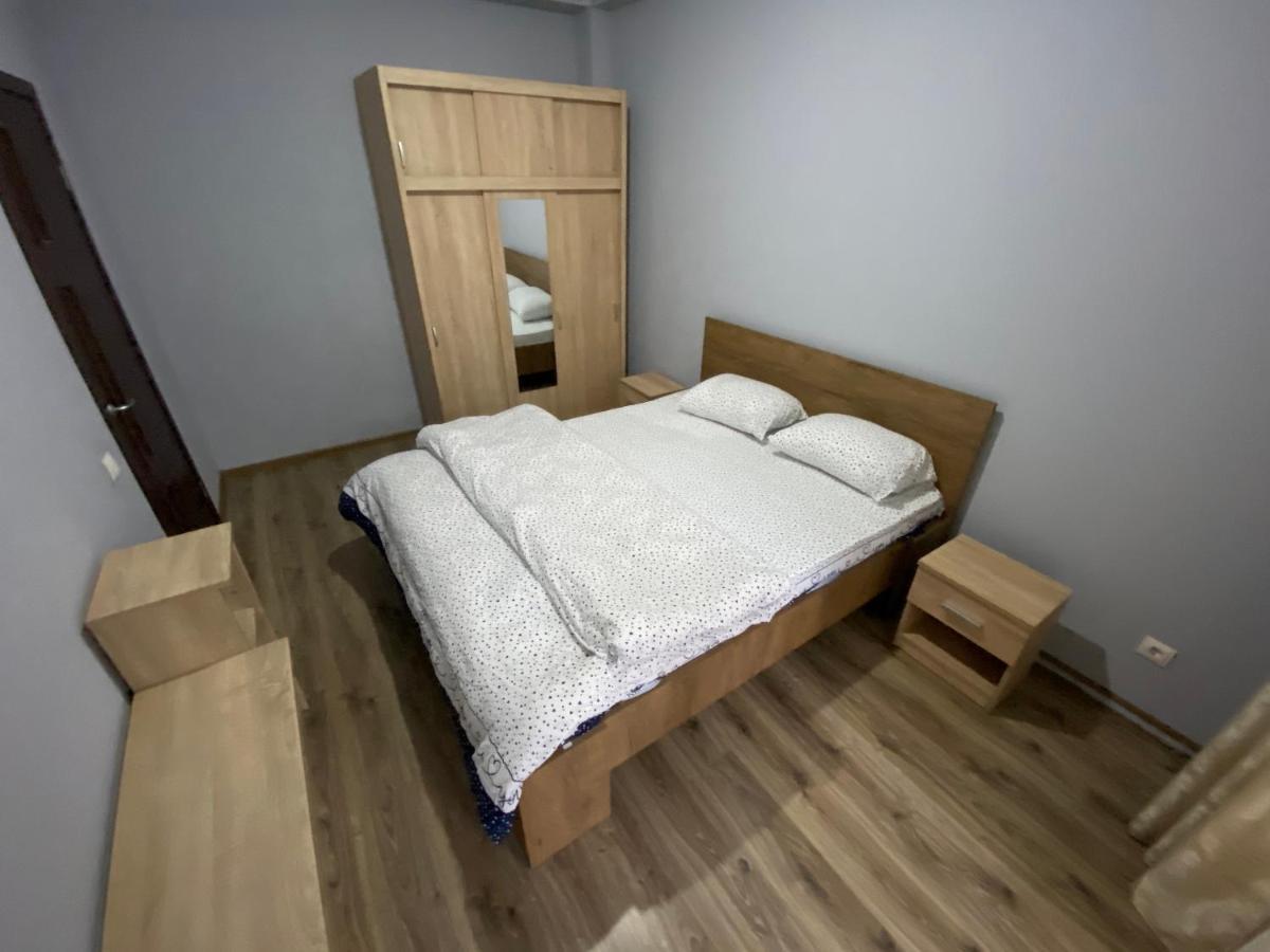 Sky House Central Apartment Chisinau Luaran gambar